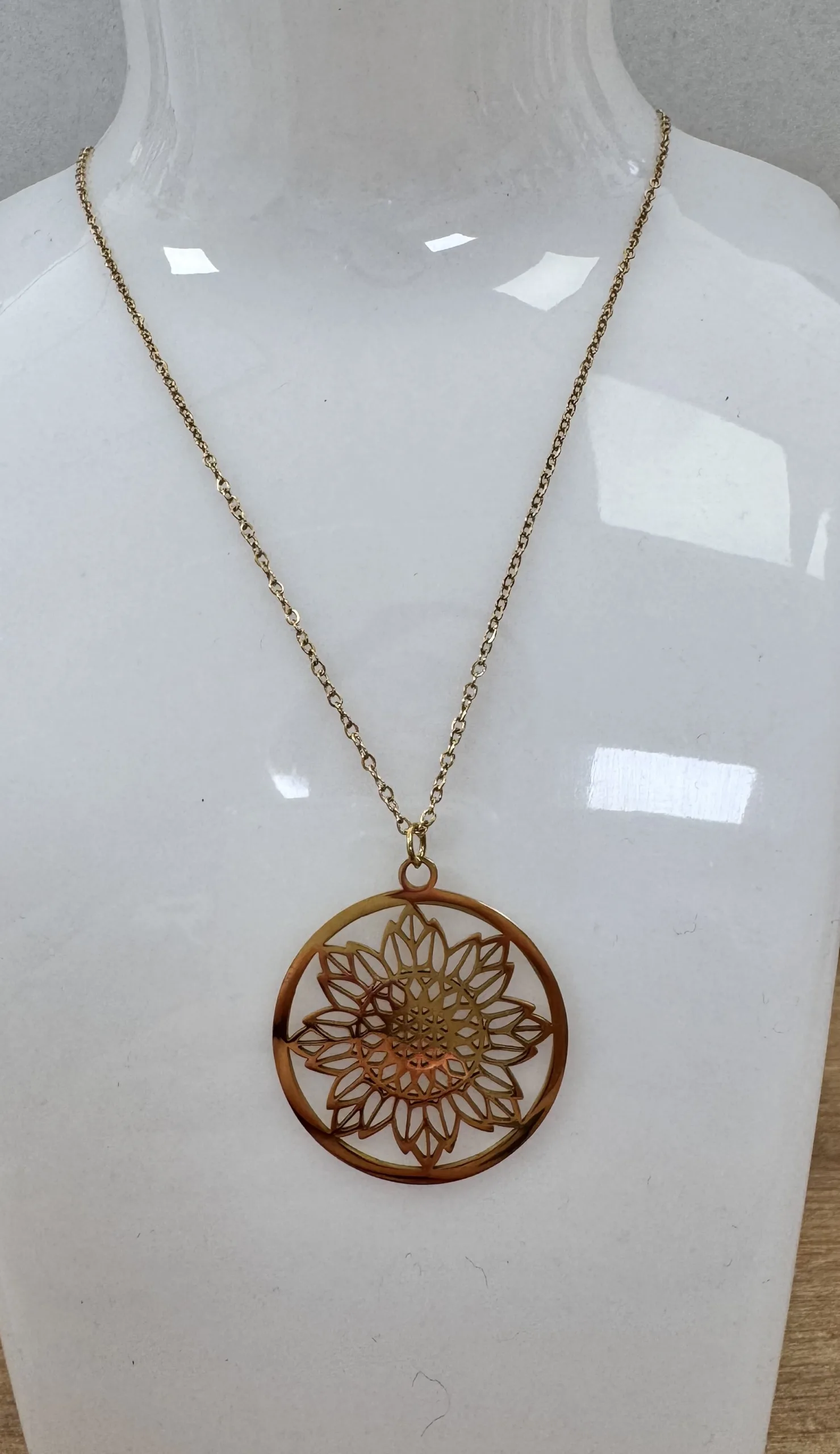 collar girasol
