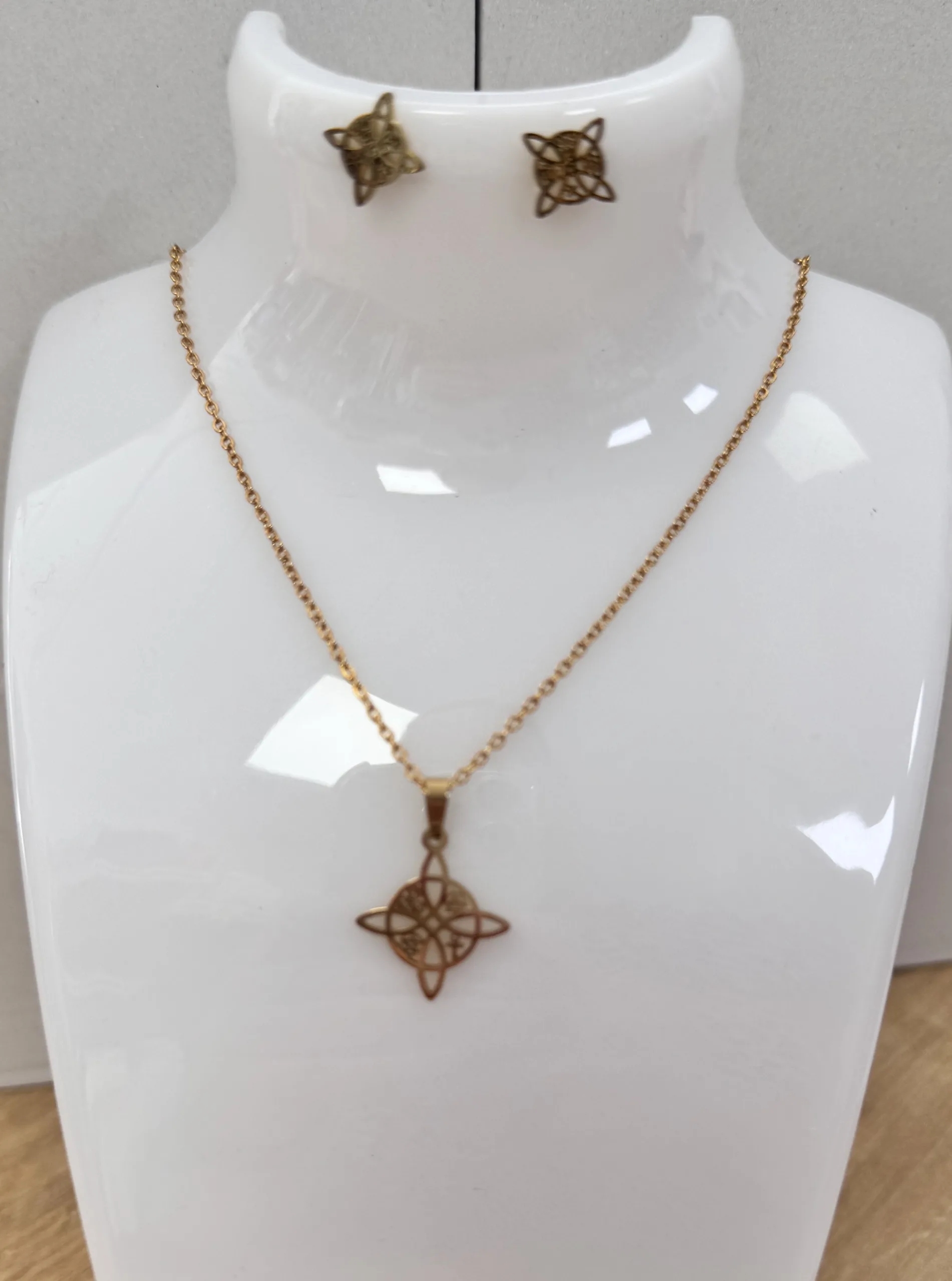 conjunto nudo brujas