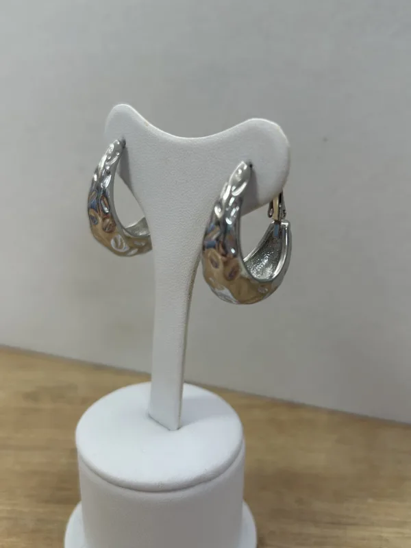 pendientes aroa