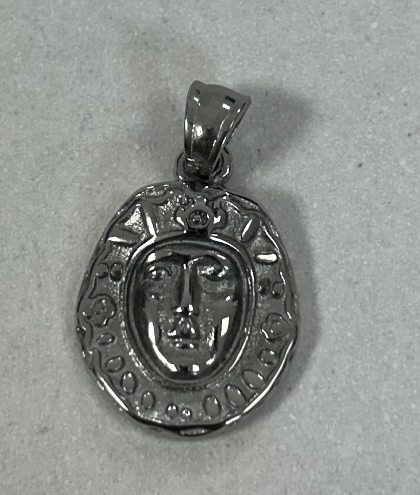 medalla rocío cabeza