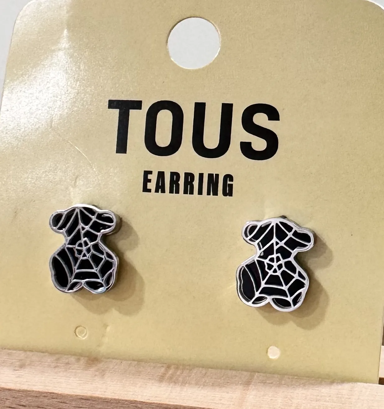 pendientes tous negro